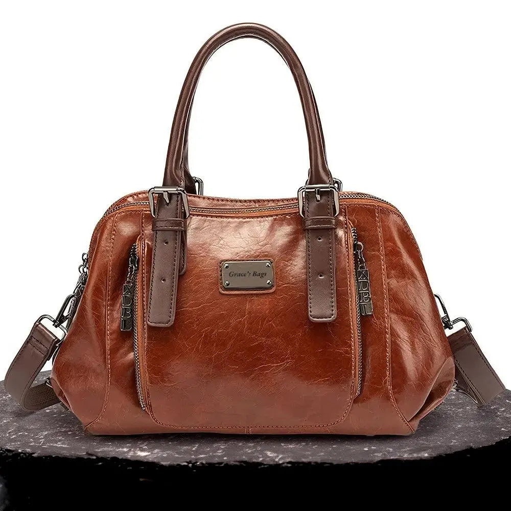 Silke's Elegant Signature | Timeless Handbag