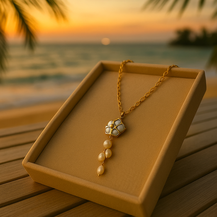 Anemonea Pearl Pendant Necklace