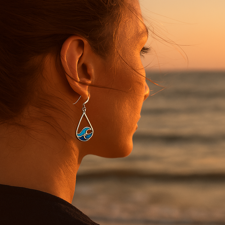 Nerida | Curved Wave Earrings