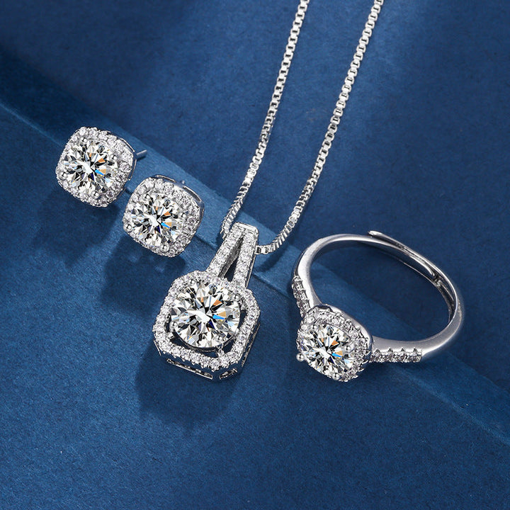 Aria Radiant Square Set in White Gold