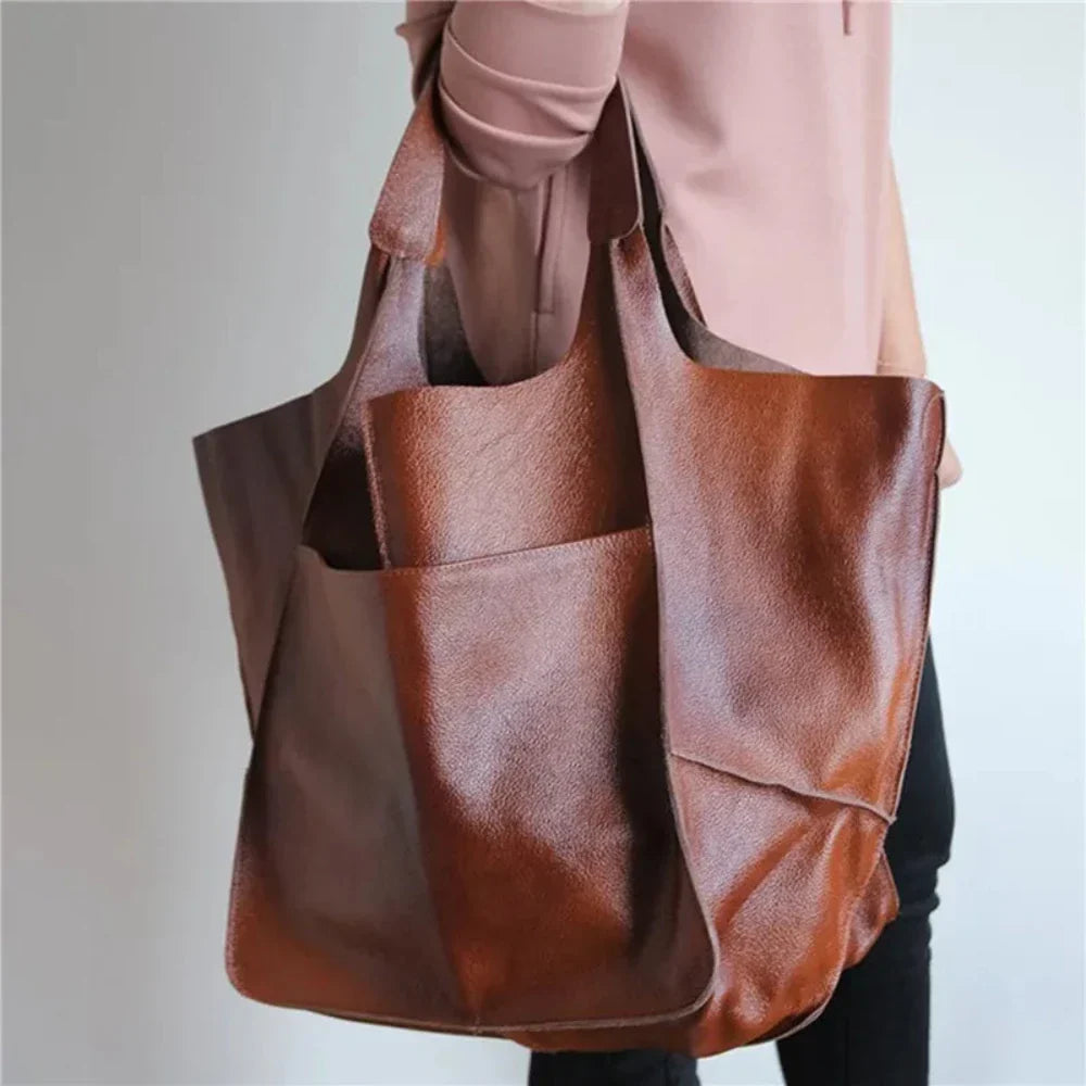 Laura's Classic Charm | Vintage Handbag