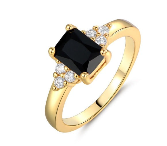 Black Spinel Baguette Ring | Gold