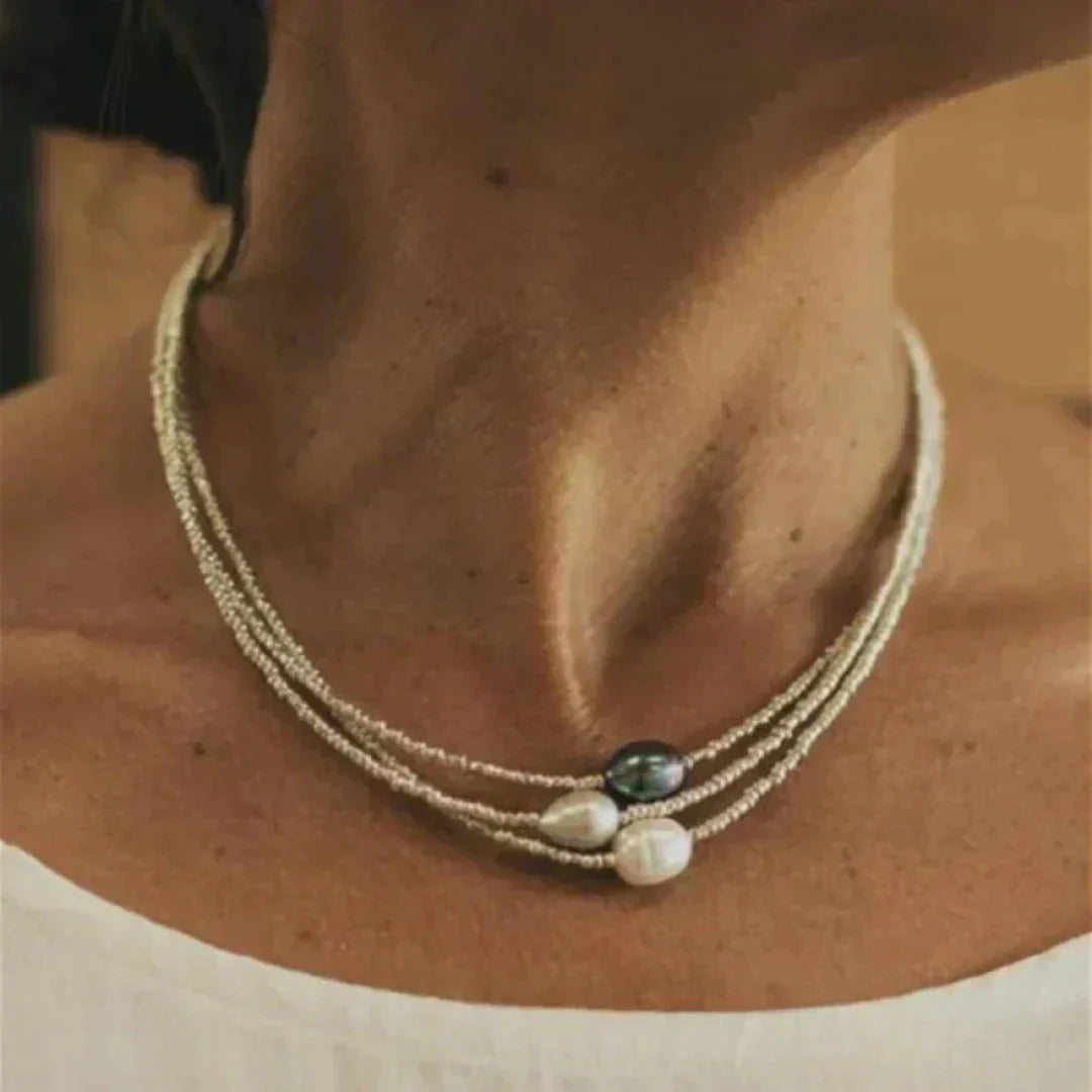 VINTAGE SILVER NECKLACE