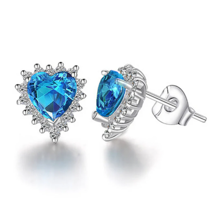 Saphira Vale Silver Set with Blue Heart-Shaped Crystals