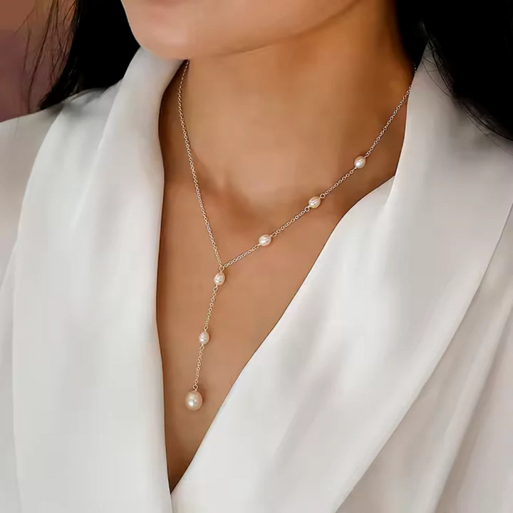 VINTAGE PEARL NECKLACE