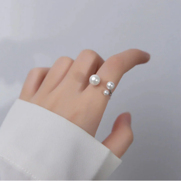 Adjustable Ring with Three Freshwater Pearls